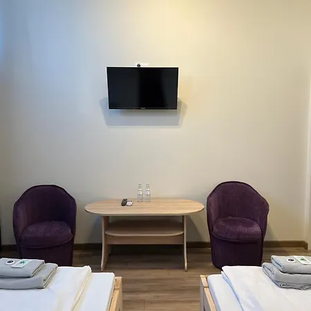 Apartment Etna 4 - -parking Osmeckiego 4 E -parking -garaz-