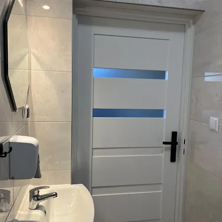 Apartment Etna 4 - -parking Osmeckiego 4 E -parking -garaz- *