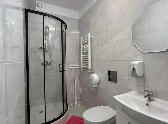 Etna 4 - -parking Osmeckiego 4 E -parking - * Rzeszów