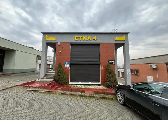 Etna 4 - -parking Osmeckiego 4 E -parking - Rzeszów