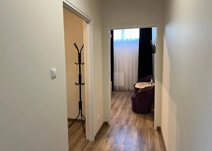 Etna 4 - -parking Osmeckiego 4 E -parking -